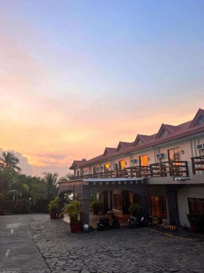 La Virginia Leisure Park And Amusement Hotel Mataasnakahoy ภายนอก รูปภาพ